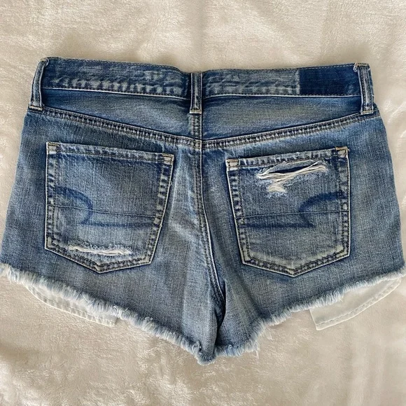 American Eagle Outfitters Distressed Blue Jean Shorts - Picture 5 of 6
